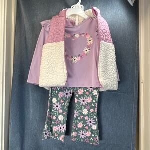 Madison Layne Girls 2T 3 piece Set Light Purple Vest Floral Outfit Playday